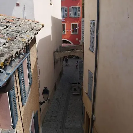 Hébergement de vacances Charmante maison de village au cœur de Biot